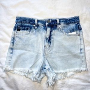 SUNDAY SALE!! $10!! Stellar Summer Short (New) KanCan